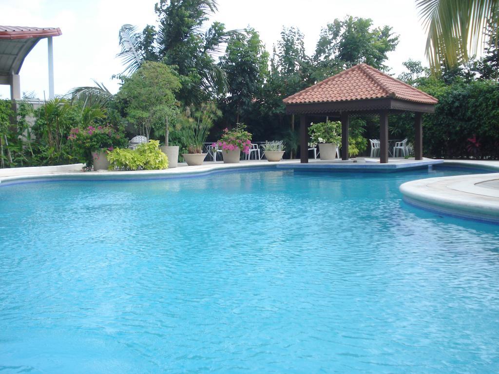 Leonia Holistic Destination Hotel Shamirpet Exterior photo